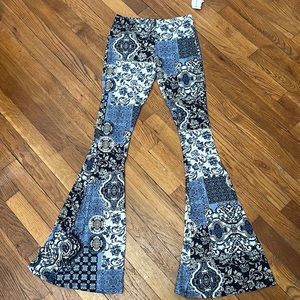 BELL BOTTOM PANTS WITH TAGS